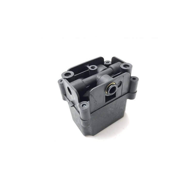 Блок клапанов пневмоподвески AirBagit для BMW 5er Touring F11 (2009-2017)