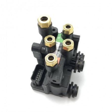 Блок клапанов пневмоподвески AirBagit задний для Land Rover Defender ll L663 (2019-н.в.)