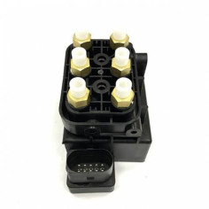 Блок клапанов пневмоподвески AirBagit для Maserati Levante 2