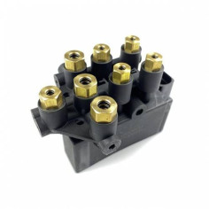 Блок клапанов пневмоподвески AirBagit для Porsche Cayenne 9Y (2019-2023)